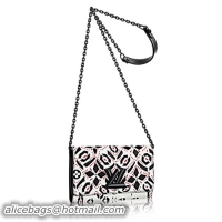 Trendy Design Louis Vuitton Twist Chain Wallet M61498