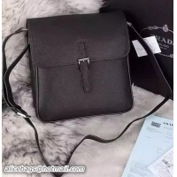 Good Looking PRADA Saffiano Leather Messenger Bag VA3083 Black