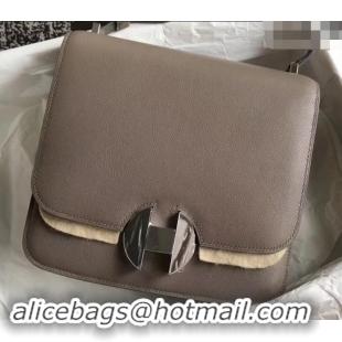Elegant Hermes 2002 - 26 Bag Etoupe In Evercolor Calfskin With Adjustable Strap H42620