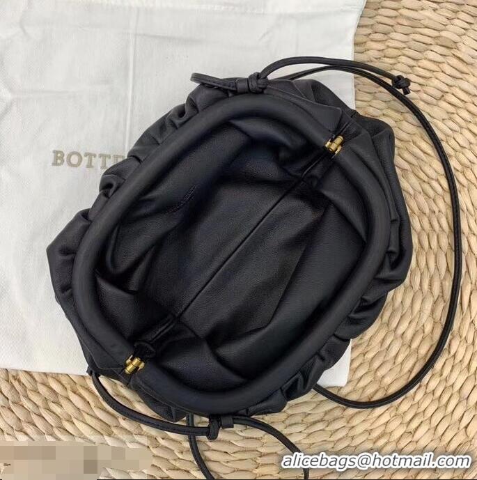 Cheap Bottega Veneta Frame Pouch Clutch Small Bag with Strap In Butter Calf BV51402 Black 2019