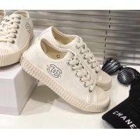 New Stylish Chanel Logo Print Canvas Sneakers C714063 Creamy