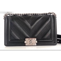 Most Popular Chanel Embossed Chevron Medium Boy Flap Bag A090506 Black