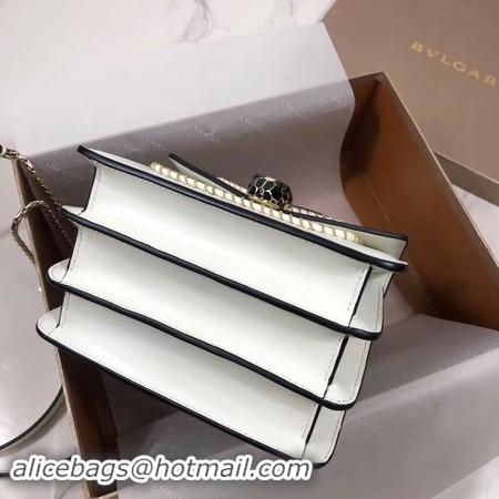 Sophisticated Bvlgari Serpenti Forever leather small crossbody bag B286999 white