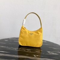 Good Looking Prada Re-Edition nylon Tote bag MV519 yellow
