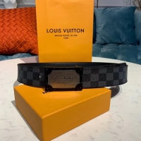 Sophisticated Louis Vuitton Leather Belt M0198 30MM