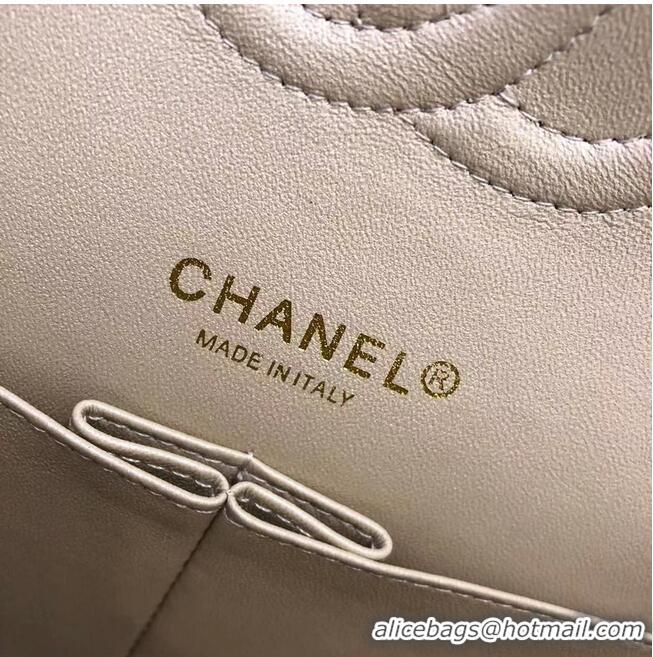 Top Design Chanel Classic Flap Bag Chevron Caviar Leather A01112A champagne