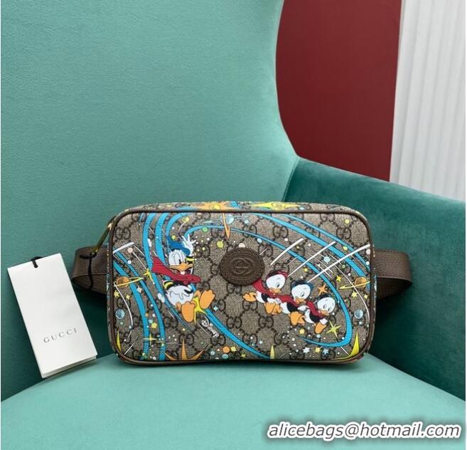 Best Price Disney x Gucci Donald Duck print belt bag 602695