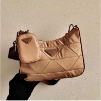 Trendy Design Prada Re-Edition nylon shoulder bag 1BC151A Biscuits