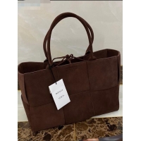 Shop Grade Bottega Veneta Arco Tote Bag in Maxi-Woven Suede BV0510 Dark Brown 2021