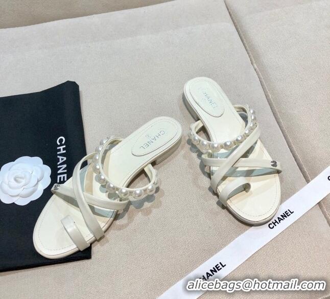 Modern Chanel Lambskin Pearl Flat Slide Sandals G37274 White 2021