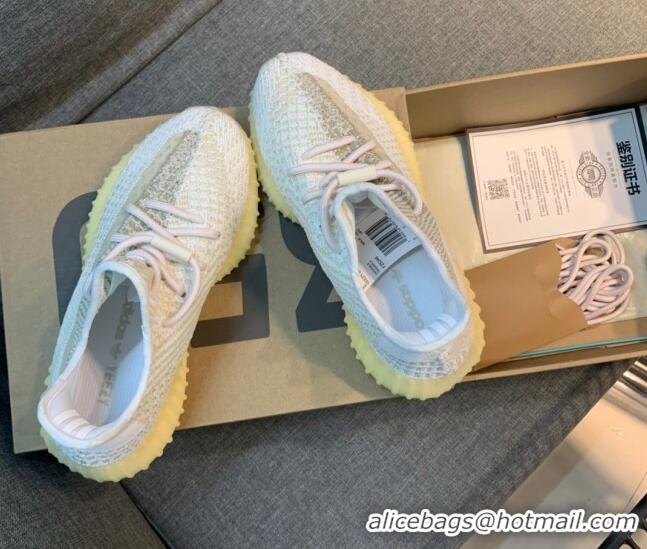 Stylish Adidas Yeezy Boost 350 V2 Sneakers 050833 White/Reflective
