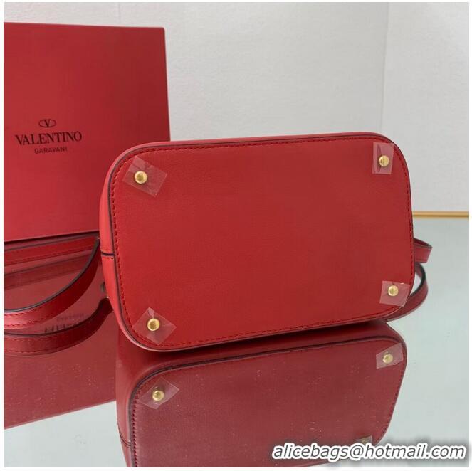 Buy Discount VALENTINO calf leather handbag V0754 red