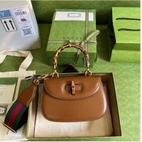 Famous Brand Gucci Small top handle bag with Bamboo 675797 brown