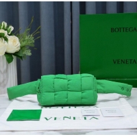 Top Grade Bottega Veneta CASSETTE Mini Nylon belt bag 8952 Green