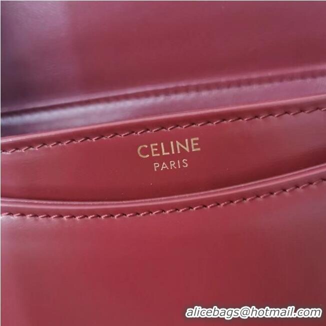Good Quality Celine TEEN CHAIN BESACE TRIOMPHE IN SHINY CALFSKIN 110973 CARMIN