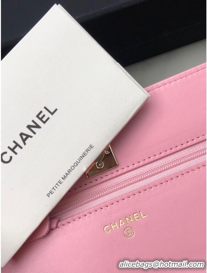 Good Taste CHANEL WALLET ON CHAIN Lambskin & light Gold-Tone Metal 80892 pink