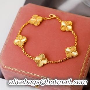 Reasonable Price Van Cleef & Arpels Bracelet CE9137