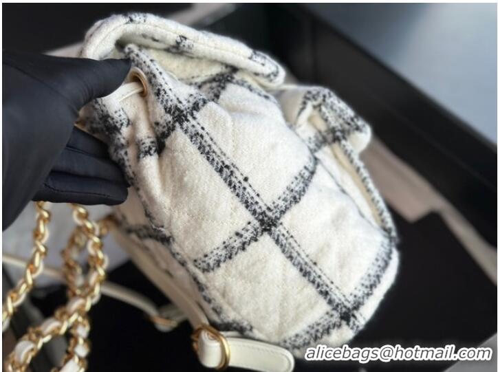 Good Product Chanel BACKPACK Wool Tweed & Gold-Tone Metal AS3615 white