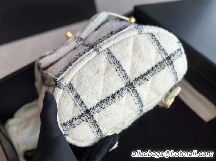 Good Product Chanel BACKPACK Wool Tweed & Gold-Tone Metal AS3615 white