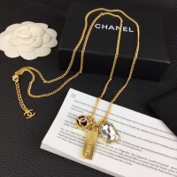 Low Cost Chanel Neck...