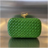 New Fashion Bottega Veneta Knot Clutch Bag 717622 Green