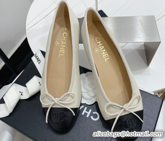 Pretty Style Chanel Classic Calfskin Flat Ballerinas Cream White/Black 724019