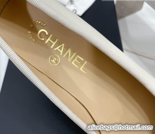 Pretty Style Chanel Classic Calfskin Flat Ballerinas Cream White/Black 724019