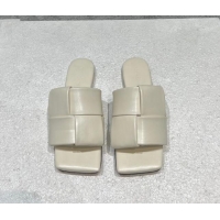 Good Looking Bottega Veneta Patch Flat Slide Sandals in Intrecciato Leather White 032031