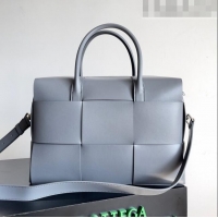 Top Quality Bottega Veneta Arco Briefcase in Intreccio Leather 746358 Grey 2023