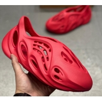 Discount Fashion adidas Yeezy Foam RNNR Rubber Sneakers Red 821134