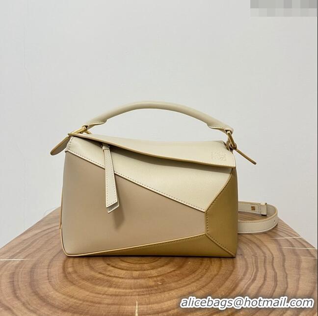 Low Price Loewe Small Puzzle Bag in Classic Calfskin 9311L Off-white/Beige 2023 TOP
