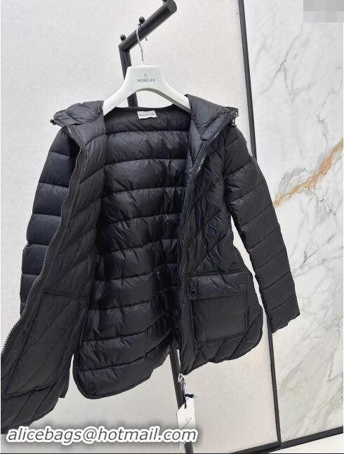 Buy Classic Moncler Down Jacket with Belt B101822 Black 2024