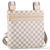 Louis Vuitton Damier...