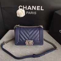 Unique Chanel Le Boy...