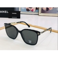 Good Taste Chanel Su...